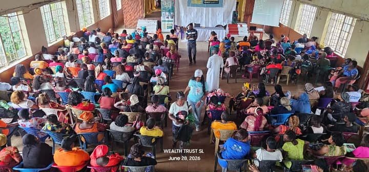 A packed financial literacy seminar